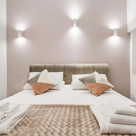 Unoseitre - Luxury Apartment & Suite Rome Exterior photo