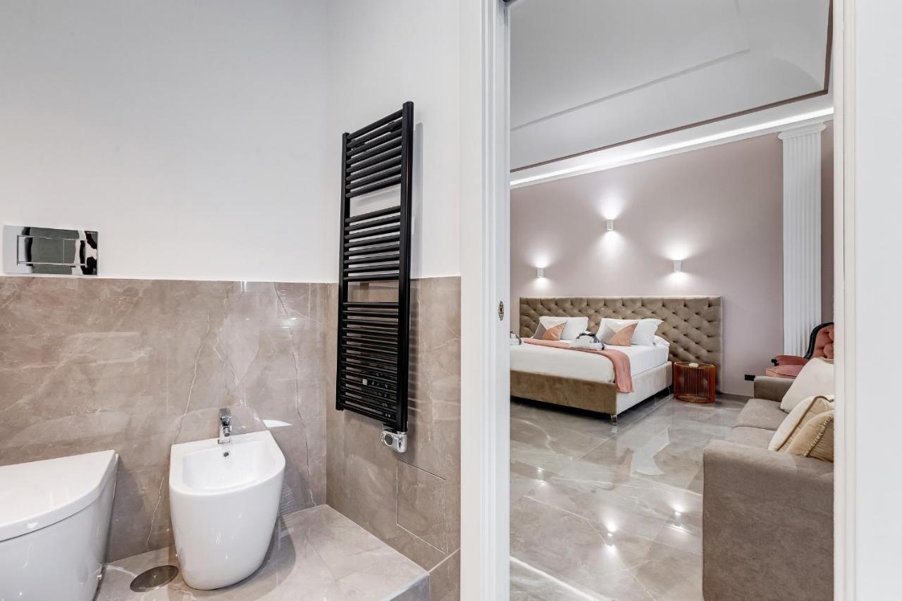 Unoseitre - Luxury * Rome